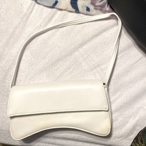 white shoulder purse
